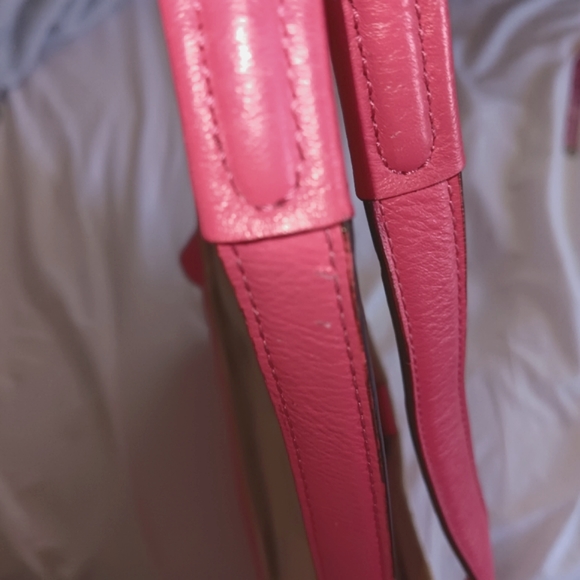 COACH SHOULDER BAG -  AZALEA PINK LEATHER W LOGO MATERIAL IN LIGHT BEIGE - Picture 2 of 11